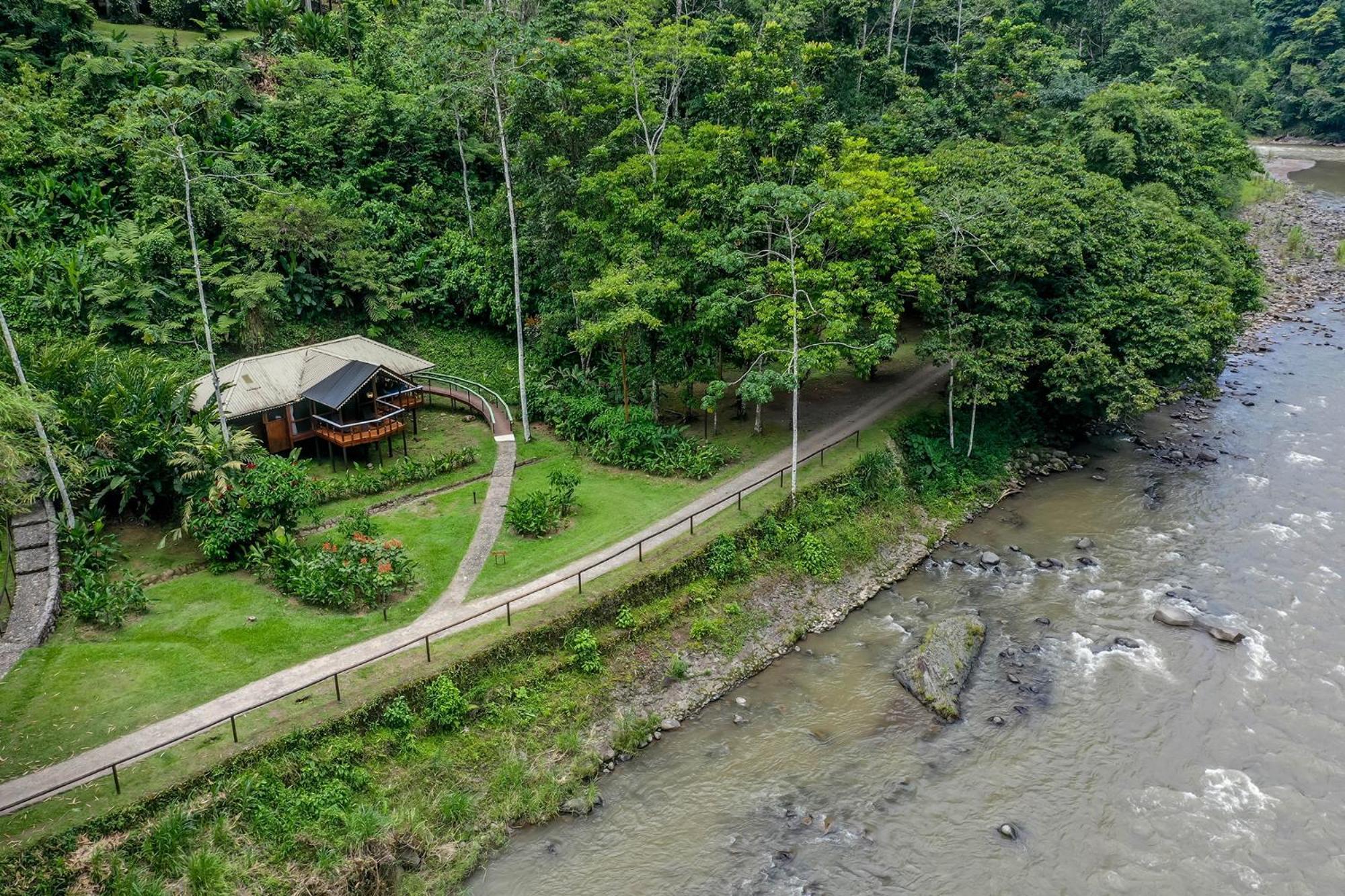Pacuare Lodge By Boeena Limon Екстериор снимка